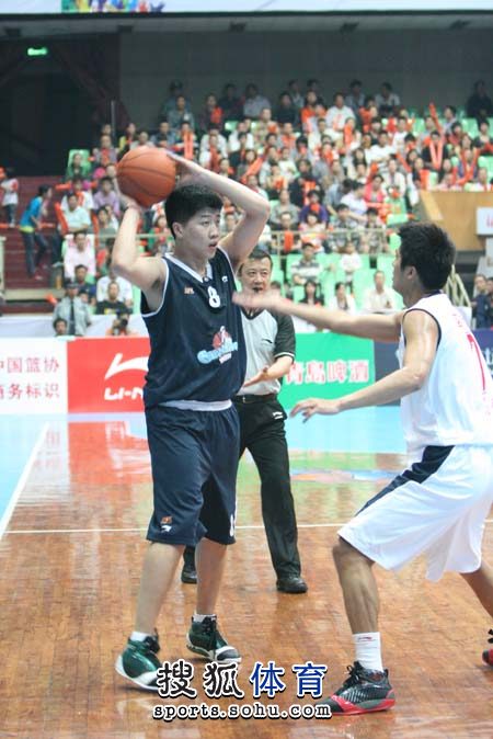 法甲体育新闻最新动态更新 联赛整体竞争格局逐步清晰