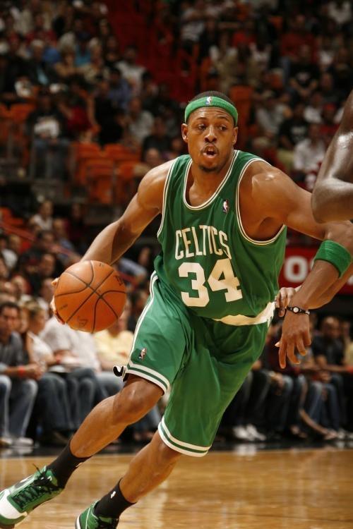 状态提升，波切蒂诺执教美国队近4场比赛3胜1平