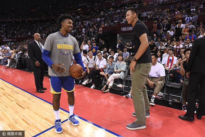 库里正式超越乔丹，勇士却惨遭老鹰痛击，科尔赛后依然固执己见