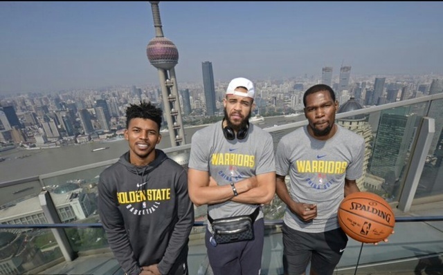 圣地亚哥教士在 2020 年签下塔蒂斯 14 年长约，掀起联盟“提前锁定基石球员”的签约热潮